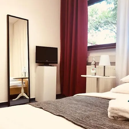 RhönZeit Apartements und Zimmer Hilders Exterior foto