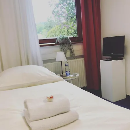 RhönZeit Apartements und Zimmer Hilders Exterior foto