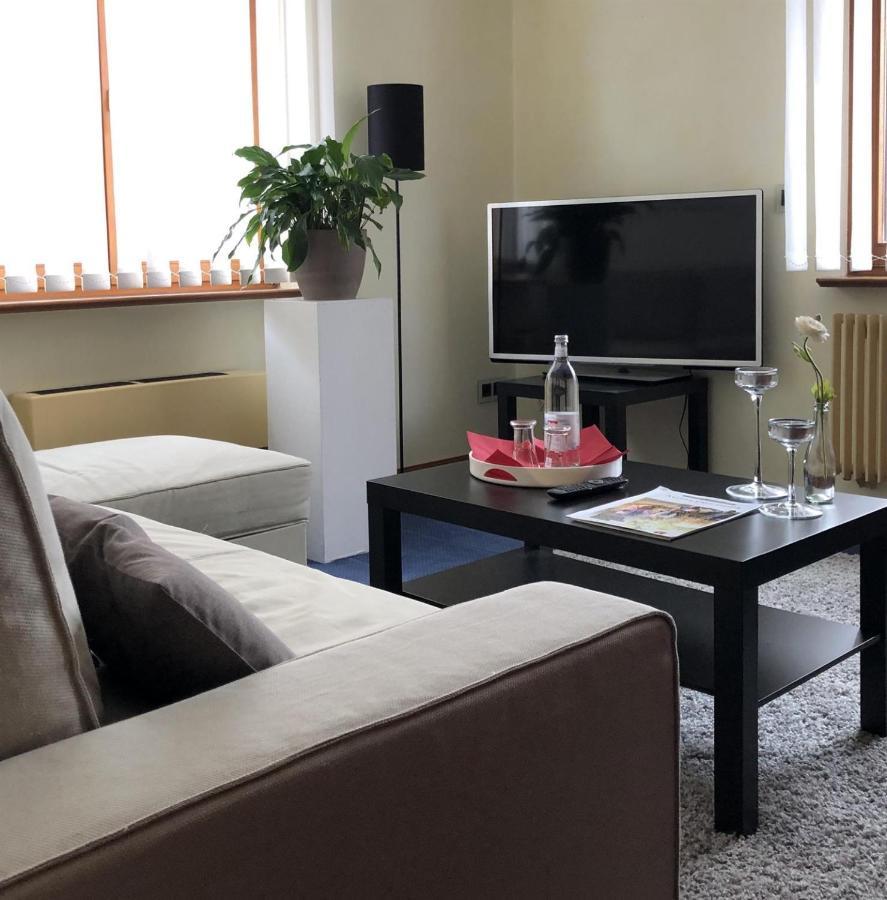 Rhoenzeit Apartements Und Apartment